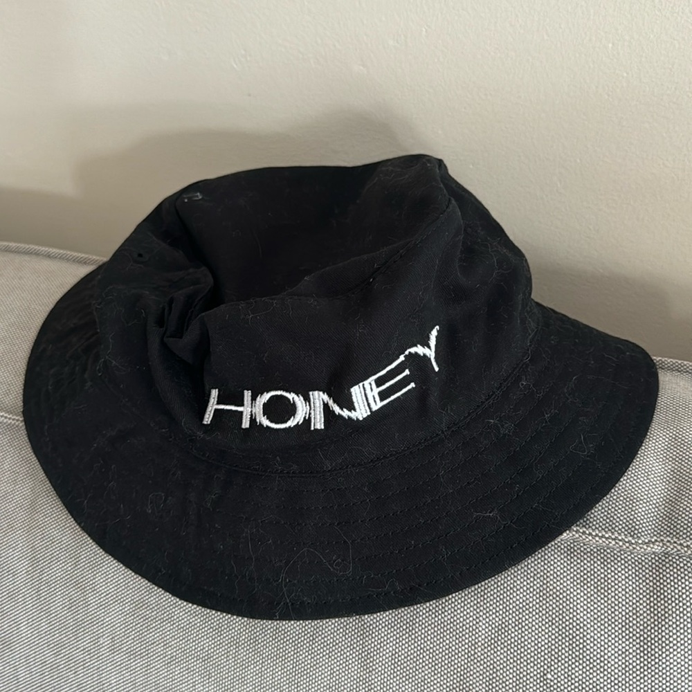 HONEY Robyn VIP Tour Bucket Hat